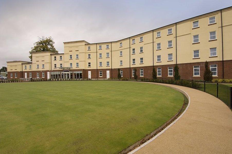 Premier Inn Stoke - Trentham Gardens ภายนอก รูปภาพ